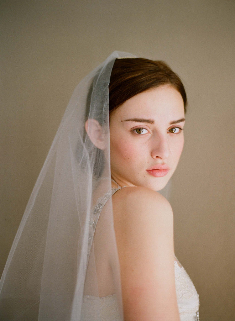 Simple and sheer single layer long veil ...